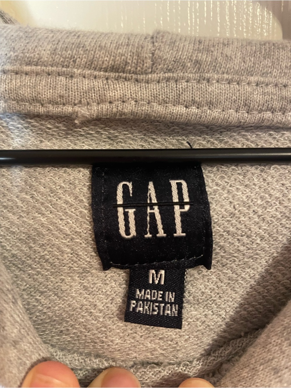 Gap Athletic Gray Logo Hoodie Sporty Prep Size Medium - Picture 4 of 5